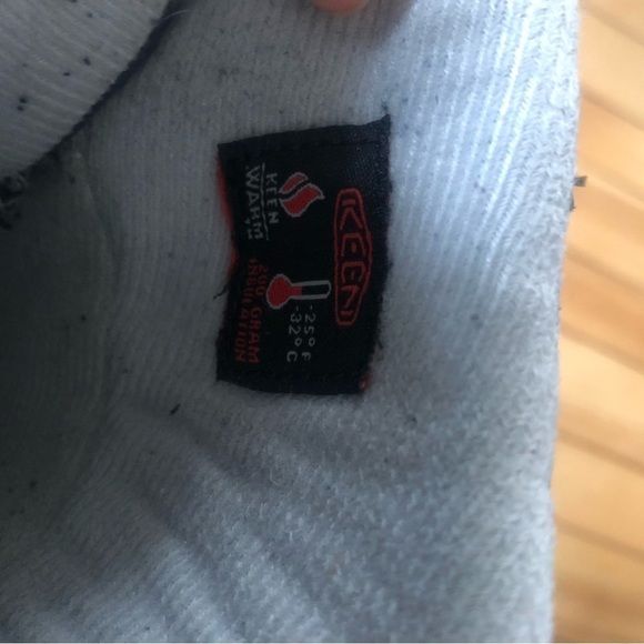 Keen Waterproof Quilted Winter Boots Size EU 35 - Picture 8 of 12